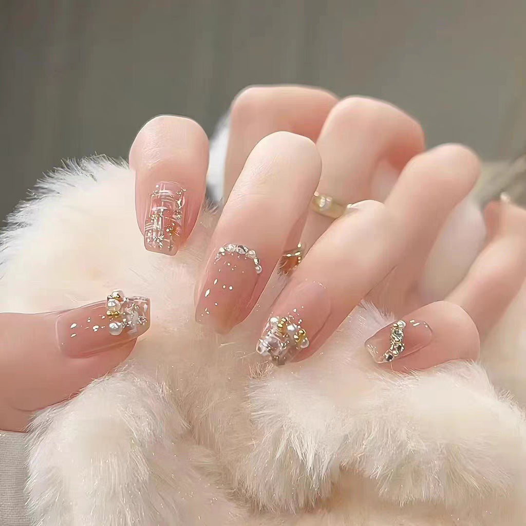 The Everyday Edit | Daily Wear Press-On Nails