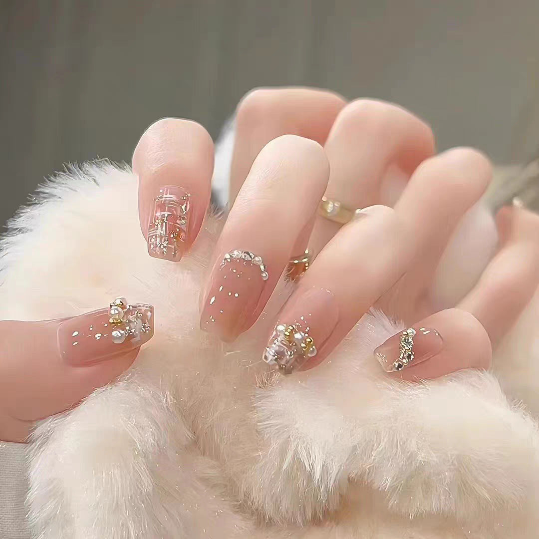 The Everyday Edit | Daily Wear Press-On Nails