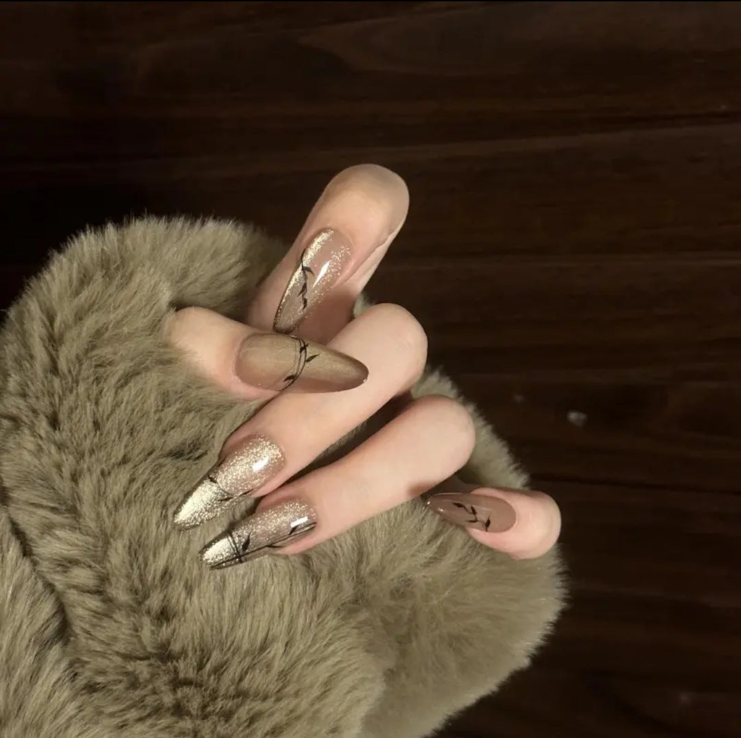 The Everyday Edit | Daily Wear Press-On Nails