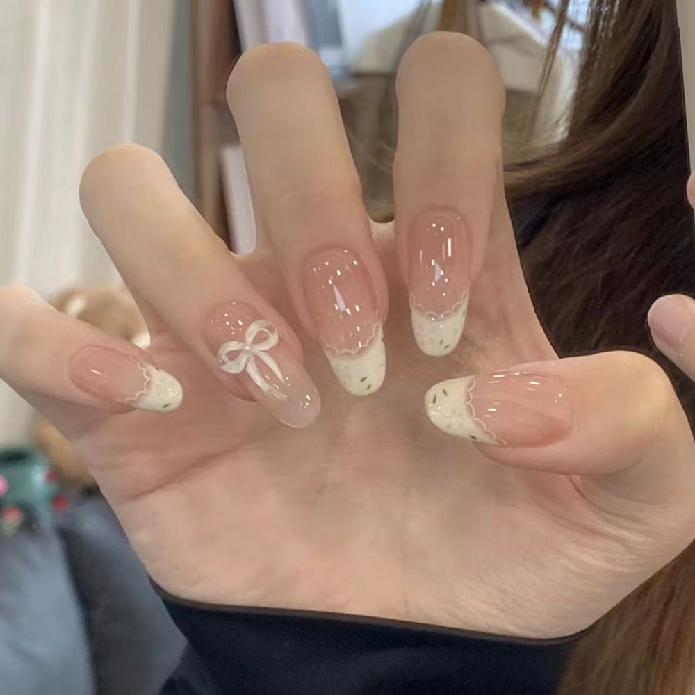 The Everyday Edit | Daily Wear Press-On Nails