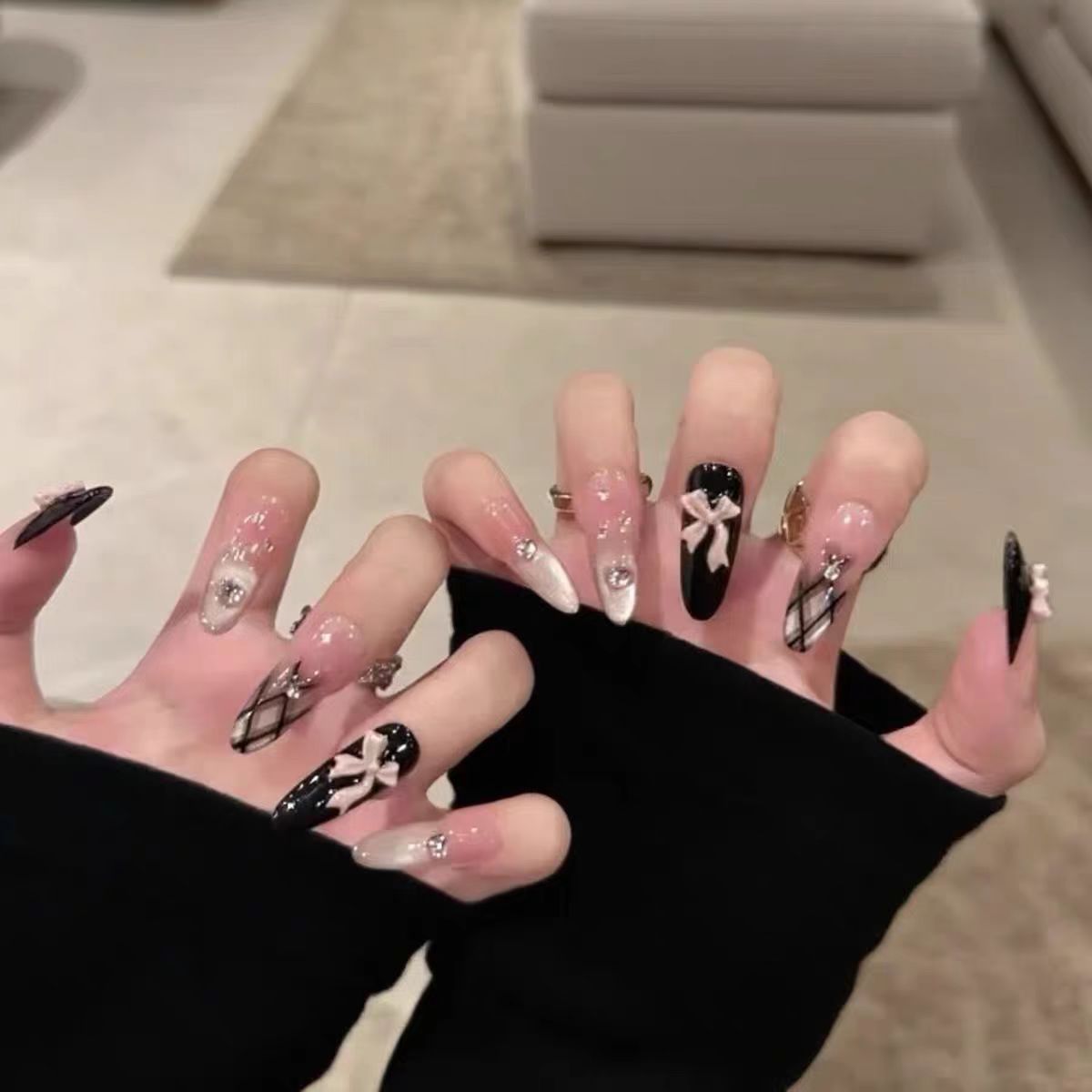 The Everyday Edit | Daily Wear Press-On Nails