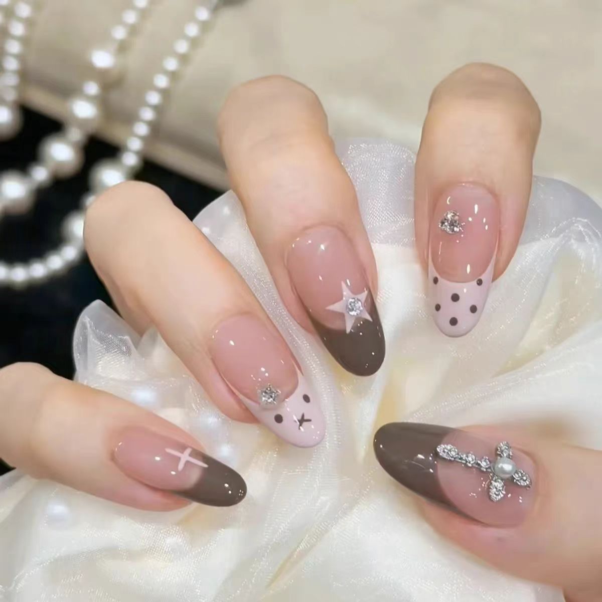 The Everyday Edit | Daily Wear Press-On Nails