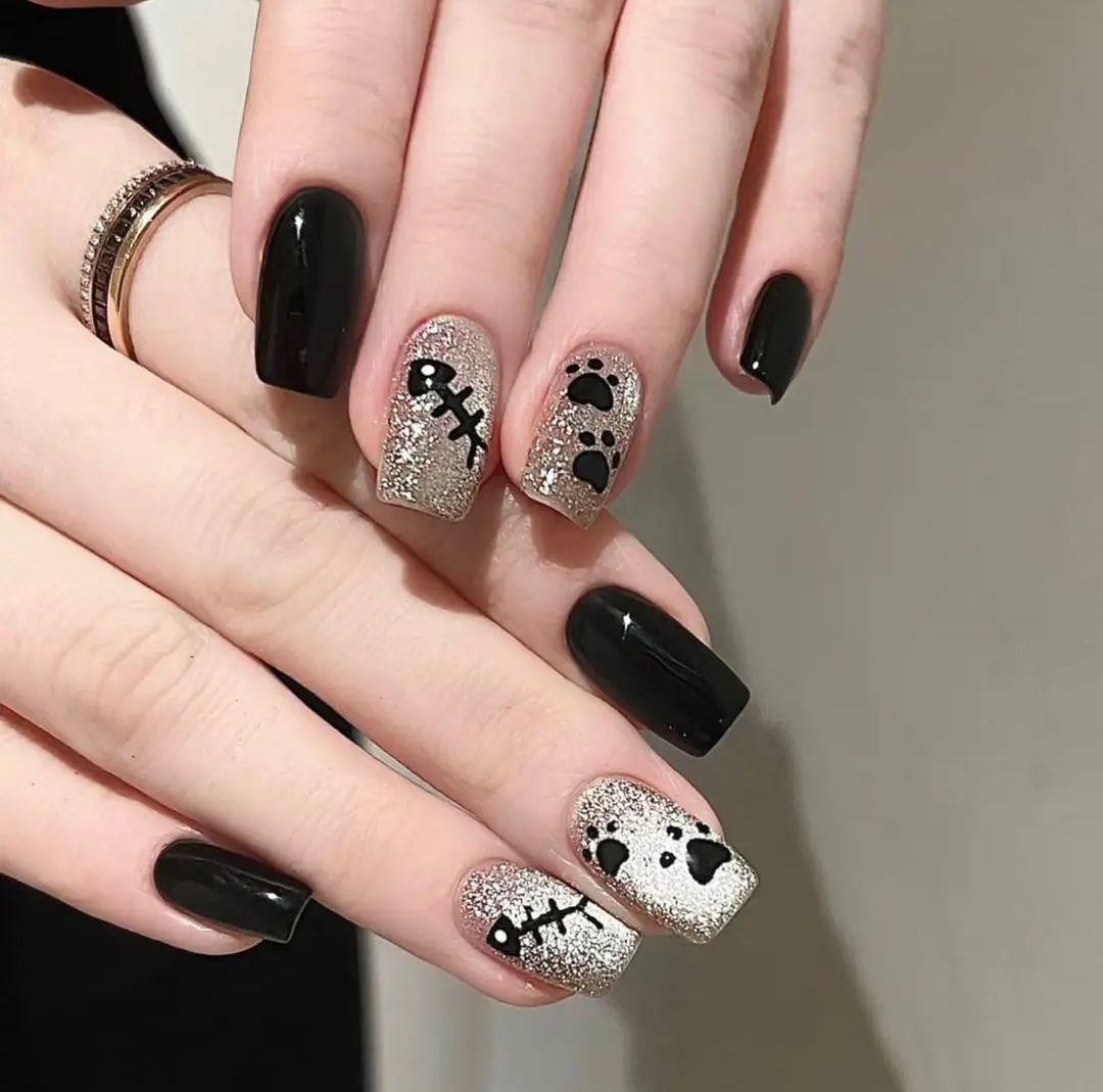 The Everyday Edit | Daily Wear Press-On Nails