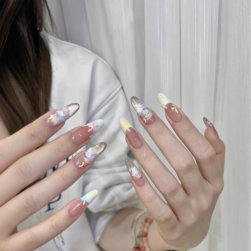 The Everyday Edit | Daily Wear Press-On Nails
