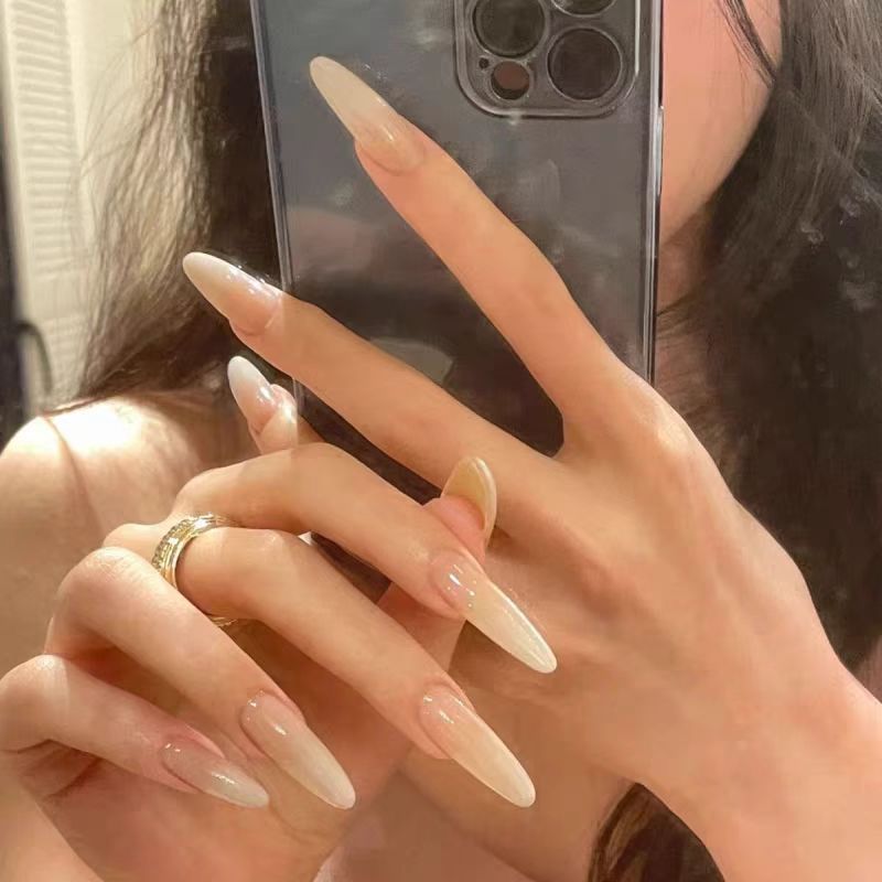 The Everyday Edit | Daily Wear Press-On Nails