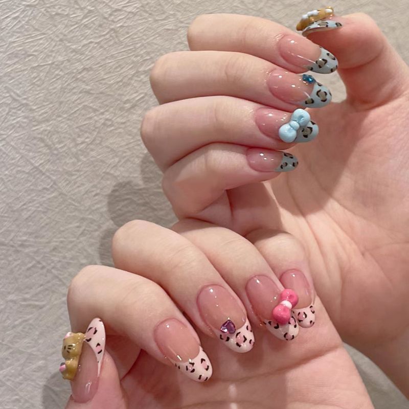 The Everyday Edit | Daily Wear Press-On Nails