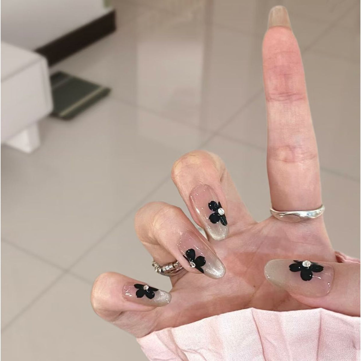 The Everyday Edit | Daily Wear Press-On Nails