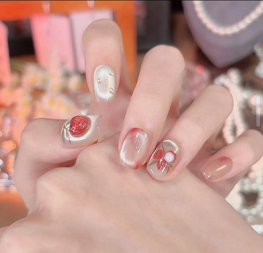 The Everyday Edit | Daily Wear Press-On Nails