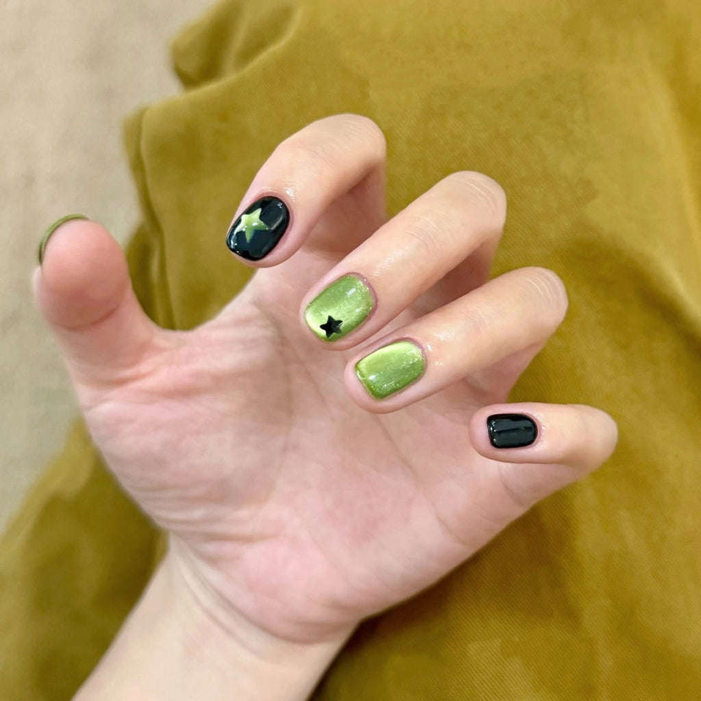 The Everyday Edit | Daily Wear Press-On Nails