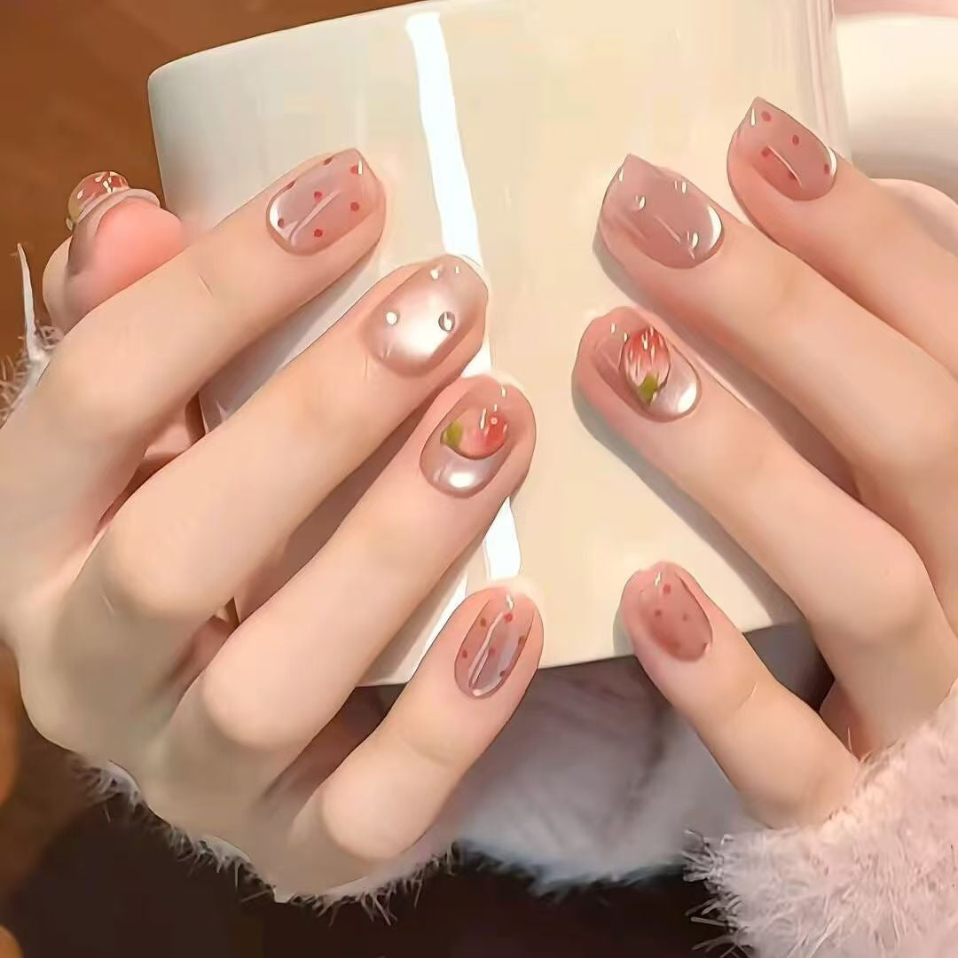 The Everyday Edit | Daily Wear Press-On Nails