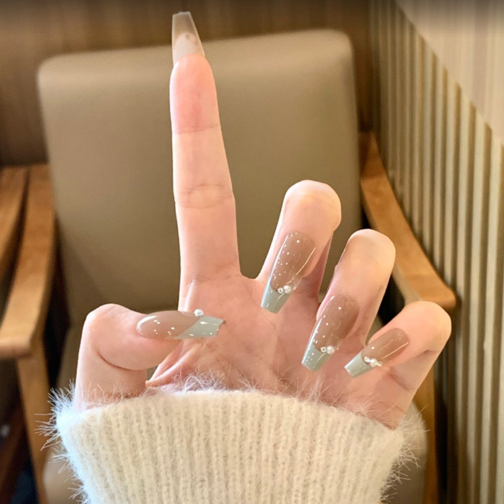 The Everyday Edit | Daily Wear Press-On Nails