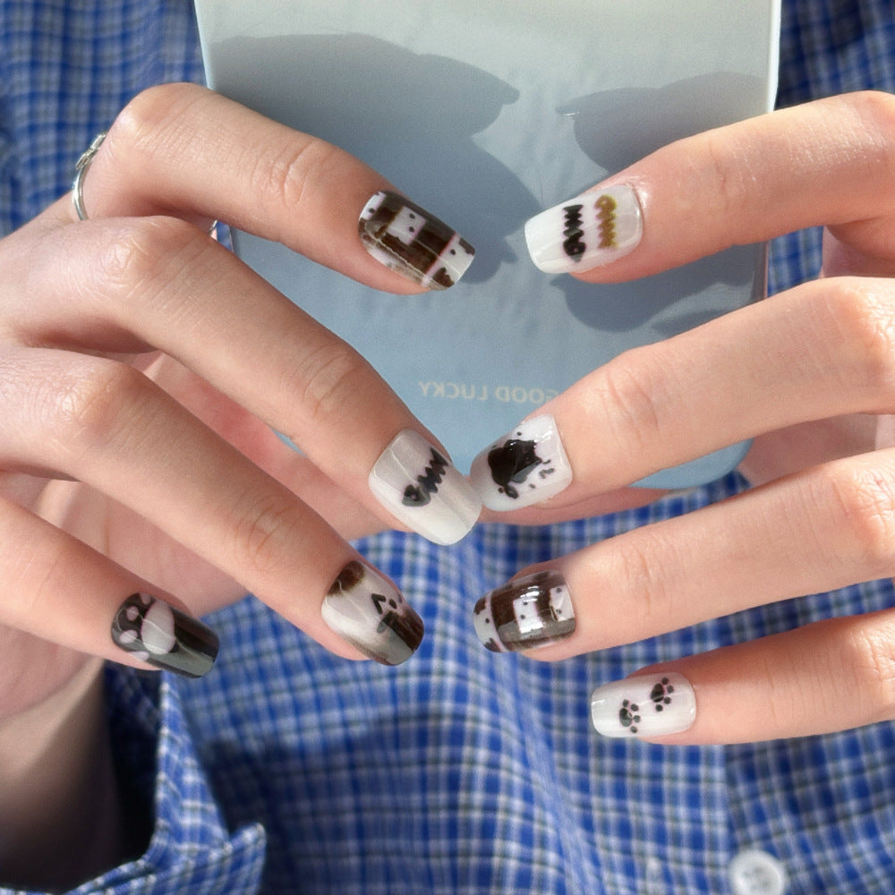 The Everyday Edit | Daily Wear Press-On Nails