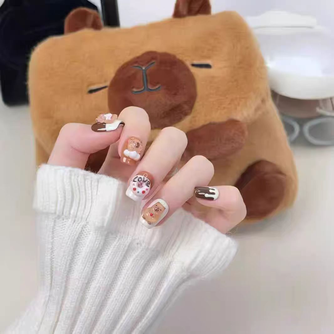 The Everyday Edit | Daily Wear Press-On Nails